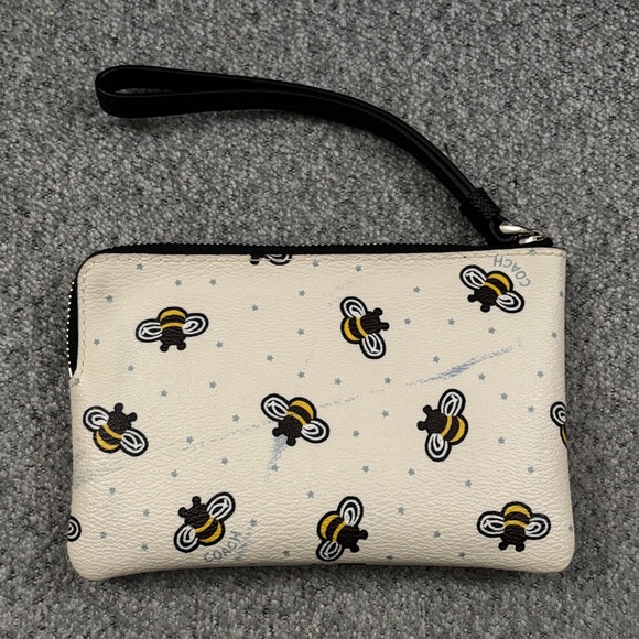 Coach Cream Wristlet with Bee Print and Black Strap - Picture 2 of 3